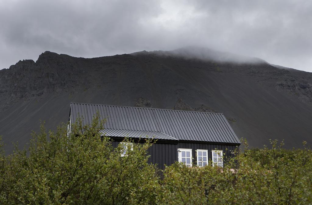 Black Timber House Borgarnes Exteriér fotografie